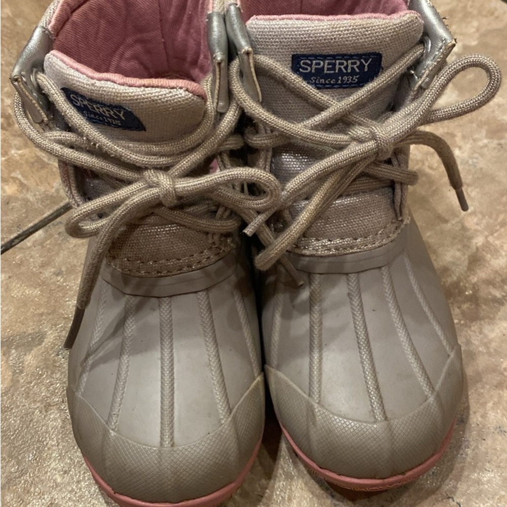 Sperry Kids Gray and Pink Rain Boots